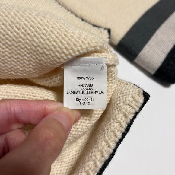 JCrew 100% Wool Sweater‎ White Cream Striped Knit Size Small Long Sleeve Warm - Picture 4 of 8